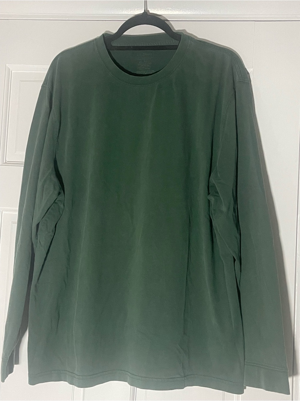 L.L. Bean Men's Long Sleeve Crewneck Shirt - Forest Green